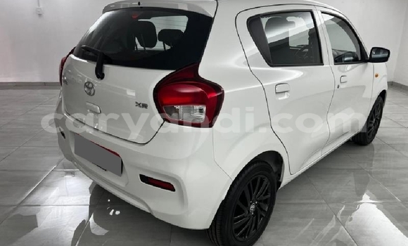 Tenga Tsaru Toyota Vitz Chena Mota in Chilanga in Lusaka Tenga Tsaru Toyota Vitz Chena Mota in Chilanga in Lusaka