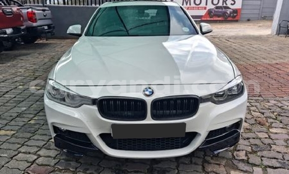 Tenga Tsaru BMW 3200 Chena Mota in Chililabombwe in Copperbelt Tenga Tsaru BMW 3200 Chena Mota in Chililabombwe in Copperbelt