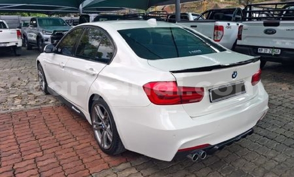 Tenga Tsaru BMW 3200 Chena Mota in Chililabombwe in Copperbelt Tenga Tsaru BMW 3200 Chena Mota in Chililabombwe in Copperbelt