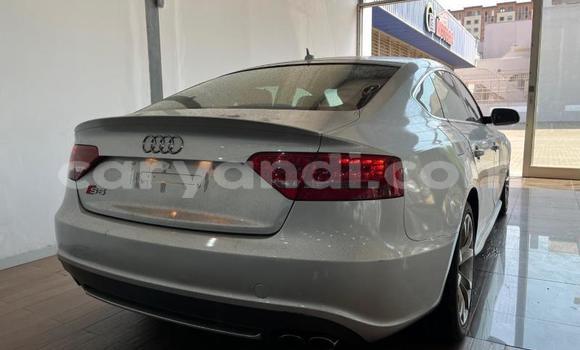 Tenga Tsaru Audi S5 Sirivha Mota in Chinsali in Northern Tenga Tsaru Audi S5 Sirivha Mota in Chinsali in Northern