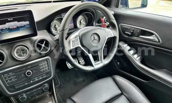 Tenga Tsaru Mercedes-Benz C-Classe Chena Mota in Lusaka in Zambia Tenga Tsaru Mercedes-Benz C-Classe Chena Mota in Lusaka in Zambia