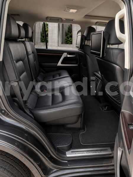 Big with watermark toyota land cruiser zambia lusaka 38072