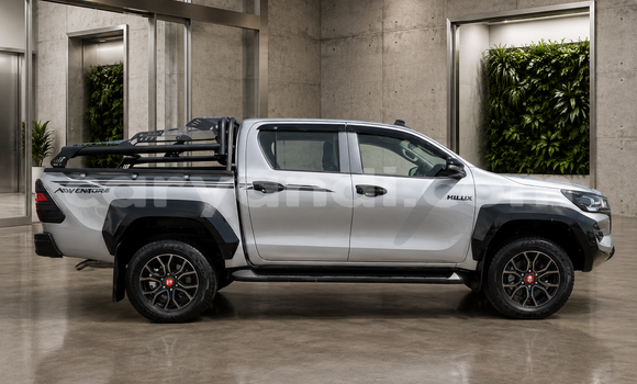 Buy Used Toyota Hilux Silver Car in Lusaka in Zambia Buy Used Toyota Hilux Silver Car in Lusaka in Zambia