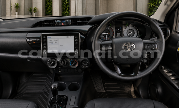 Buy Used Toyota Hilux Silver Car in Lusaka in Zambia Buy Used Toyota Hilux Silver Car in Lusaka in Zambia