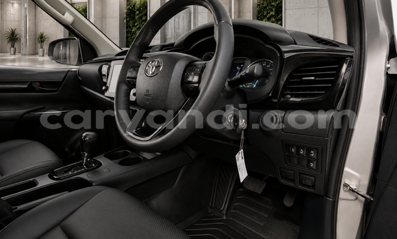Buy Used Toyota Hilux Silver Car in Lusaka in Zambia Buy Used Toyota Hilux Silver Car in Lusaka in Zambia