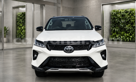 Buy Used Toyota Fortuner White Car in Lusaka in Zambia Buy Used Toyota Fortuner White Car in Lusaka in Zambia