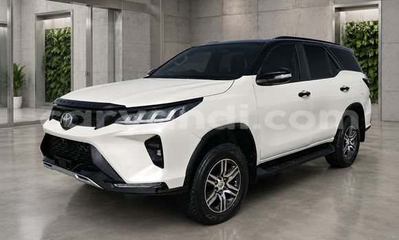 Buy Used Toyota Fortuner White Car in Lusaka in Zambia Buy Used Toyota Fortuner White Car in Lusaka in Zambia
