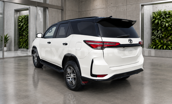 Buy Used Toyota Fortuner White Car in Lusaka in Zambia Buy Used Toyota Fortuner White Car in Lusaka in Zambia
