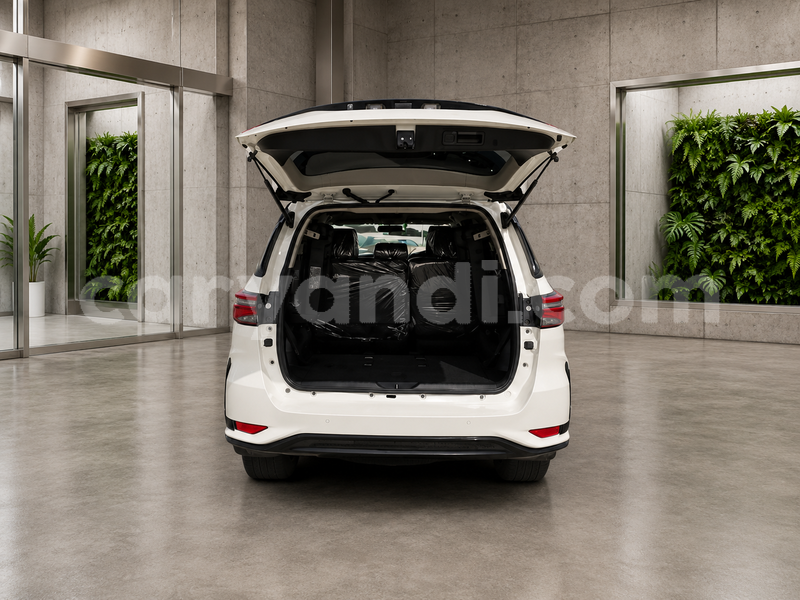 Big with watermark toyota fortuner zambia lusaka 38075