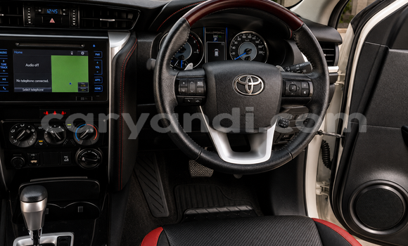 Buy Used Toyota Fortuner White Car in Lusaka in Zambia Buy Used Toyota Fortuner White Car in Lusaka in Zambia