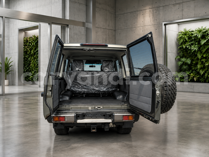 Big with watermark toyota land cruiser north western zambezi 38110