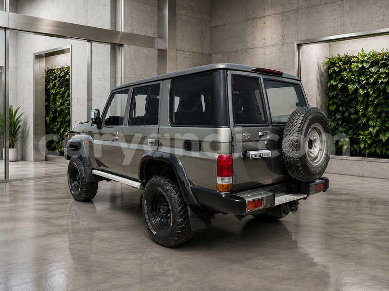 Big with watermark toyota land cruiser north western zambezi 38110