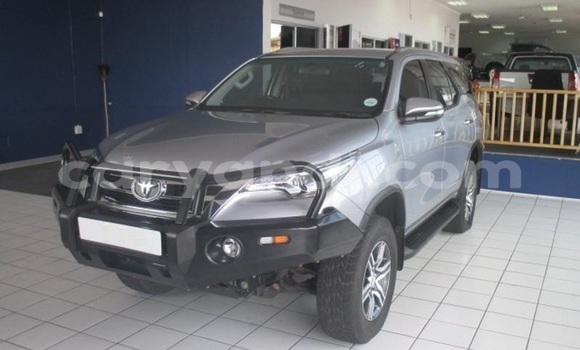 Tenga Tsaru Toyota Fortuner Sirivha Mota in Lusaka in Zambia Tenga Tsaru Toyota Fortuner Sirivha Mota in Lusaka in Zambia