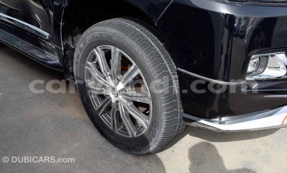 Acheter Import Voiture Toyota Land Cruiser Noir à Import - Dubai, Zambie Acheter Import Voiture Toyota Land Cruiser Noir à Import - Dubai, Zambie