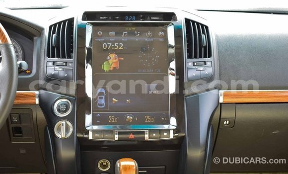 Tenga Imported Toyota Land Cruiser Zvimwe Mota in Import - Dubai in Zambia Tenga Imported Toyota Land Cruiser Zvimwe Mota in Import - Dubai in Zambia