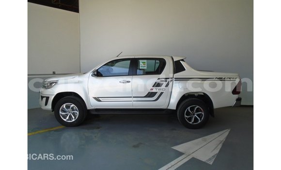 Acheter Import Voiture Toyota Hilux Autre à Import - Dubai, Zambie Acheter Import Voiture Toyota Hilux Autre à Import - Dubai, Zambie