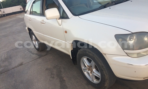 Acheter Occasion Voiture Toyota Harrier Blanc à Lusaka, Zambie Acheter Occasion Voiture Toyota Harrier Blanc à Lusaka, Zambie