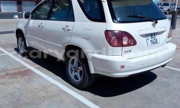 Acheter Occasion Voiture Toyota Harrier Blanc à Lusaka, Zambie Acheter Occasion Voiture Toyota Harrier Blanc à Lusaka, Zambie