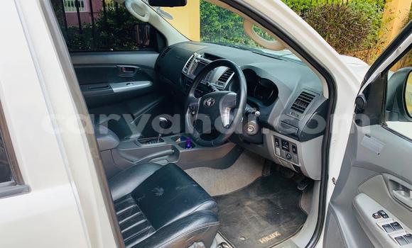 Buy Used Toyota Hilux White Car in Lusaka in Zambia Buy Used Toyota Hilux White Car in Lusaka in Zambia