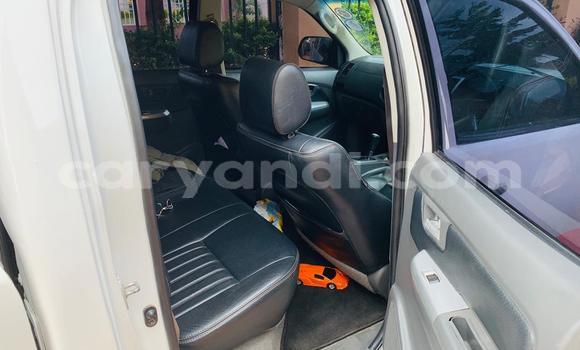 Buy Used Toyota Hilux White Car in Lusaka in Zambia Buy Used Toyota Hilux White Car in Lusaka in Zambia