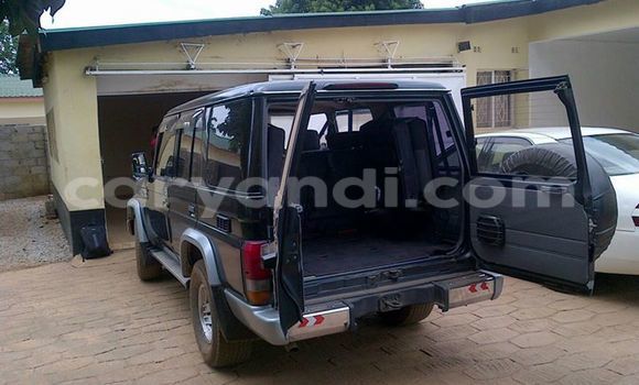 Acheter Occasion Voiture Toyota Land Cruiser Noir à Chipata, Zambie Acheter Occasion Voiture Toyota Land Cruiser Noir à Chipata, Zambie