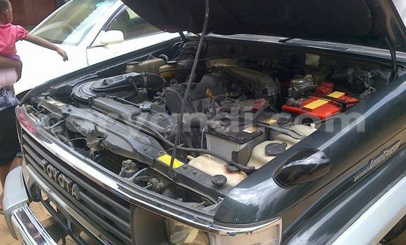 Acheter Occasion Voiture Toyota Land Cruiser Noir à Chipata, Zambie Acheter Occasion Voiture Toyota Land Cruiser Noir à Chipata, Zambie