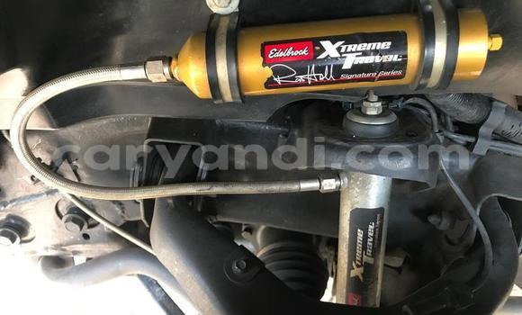 Nunua Ilio tumika Hummer H2 Nyingine Gari ndani ya Lusaka nchini Zambia Nunua Ilio tumika Hummer H2 Nyingine Gari ndani ya Lusaka nchini Zambia