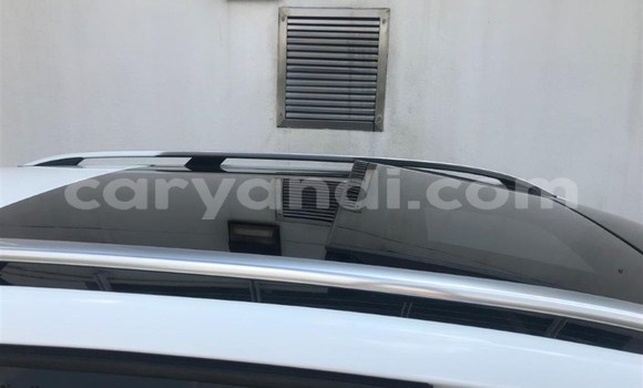 Tenga Tsaru Mercedes‒Benz 250 Chena Mota in Livingstone in Zambia Tenga Tsaru Mercedes‒Benz 250 Chena Mota in Livingstone in Zambia