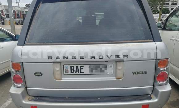 Buy Used Land Rover Range Rover Vogue Silver Car in Lusaka in Zambia Buy Used Land Rover Range Rover Vogue Silver Car in Lusaka in Zambia