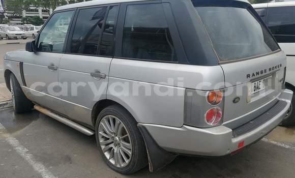 Buy Used Land Rover Range Rover Vogue Silver Car in Lusaka in Zambia Buy Used Land Rover Range Rover Vogue Silver Car in Lusaka in Zambia