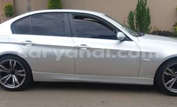 Tenga Tsaru BMW 3–Series Sirivha Mota in Lusaka in Zambia Tenga Tsaru BMW 3–Series Sirivha Mota in Lusaka in Zambia