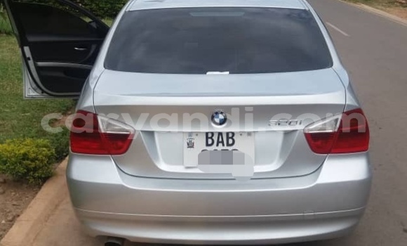 Tenga Tsaru BMW 3–Series Sirivha Mota in Lusaka in Zambia Tenga Tsaru BMW 3–Series Sirivha Mota in Lusaka in Zambia