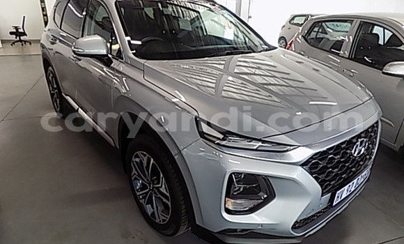 Acheter Occasion Voiture Hyundai Santa Fe Autre à Livingstone, Zambie Acheter Occasion Voiture Hyundai Santa Fe Autre à Livingstone, Zambie