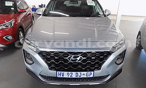 Acheter Occasion Voiture Hyundai Santa Fe Autre à Livingstone, Zambie Acheter Occasion Voiture Hyundai Santa Fe Autre à Livingstone, Zambie
