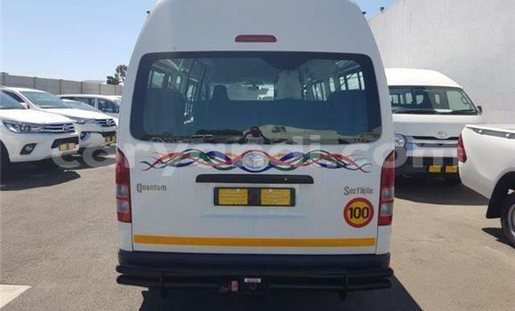 Buy Used Toyota Hiace White Car in Lusaka in Zambia Buy Used Toyota Hiace White Car in Lusaka in Zambia