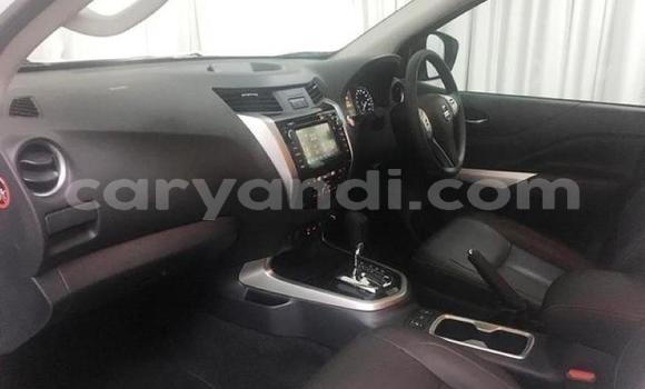 Tenga Tsaru Nissan Navara Zvimwe Mota in Livingstone in Zambia Tenga Tsaru Nissan Navara Zvimwe Mota in Livingstone in Zambia