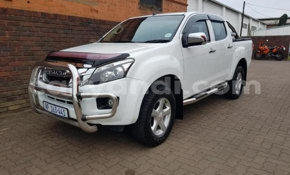 Buy Used Isuzu KB White Car in Lusaka in Zambia Buy Used Isuzu KB White Car in Lusaka in Zambia