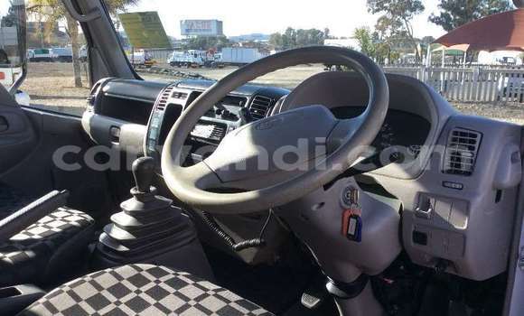 Acheter Occasion Utilitaire Toyota Dyna Blanc à Lusaka, Zambie Acheter Occasion Utilitaire Toyota Dyna Blanc à Lusaka, Zambie