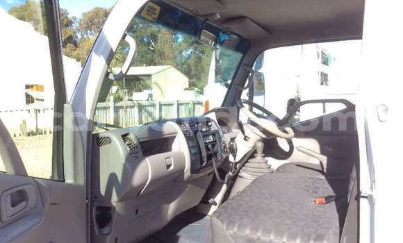 Acheter Occasion Utilitaire Toyota Dyna Blanc à Lusaka, Zambie Acheter Occasion Utilitaire Toyota Dyna Blanc à Lusaka, Zambie