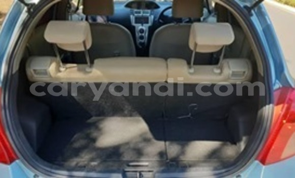Acheter Occasion Voiture Toyota Vitz Bleu à Lusaka, Zambie Acheter Occasion Voiture Toyota Vitz Bleu à Lusaka, Zambie