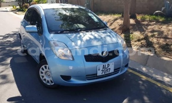 Acheter Occasion Voiture Toyota Vitz Bleu à Lusaka, Zambie Acheter Occasion Voiture Toyota Vitz Bleu à Lusaka, Zambie
