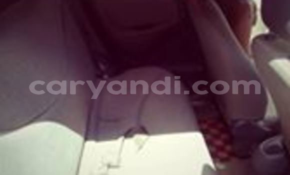 Acheter Occasion Voiture Toyota Vitz Marron à Lusaka, Zambie Acheter Occasion Voiture Toyota Vitz Marron à Lusaka, Zambie