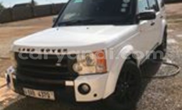 Acheter Occasion Voiture Land Rover Discovery Blanc à Lusaka, Zambie Acheter Occasion Voiture Land Rover Discovery Blanc à Lusaka, Zambie