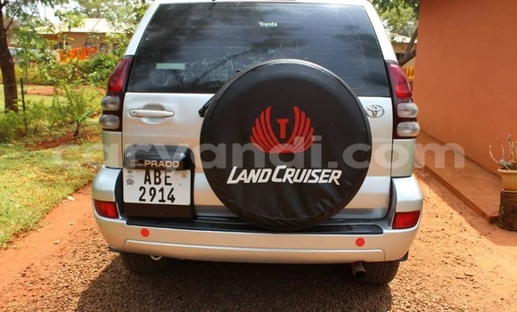 Nunua Ilio tumika Toyota Land Cruiser Prado Fedha Gari ndani ya Lusaka nchini Zambia Nunua Ilio tumika Toyota Land Cruiser Prado Fedha Gari ndani ya Lusaka nchini Zambia