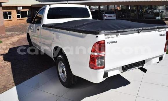 Tenga Tsaru Toyota Hilux Chena Mota in Lusaka in Zambia Tenga Tsaru Toyota Hilux Chena Mota in Lusaka in Zambia