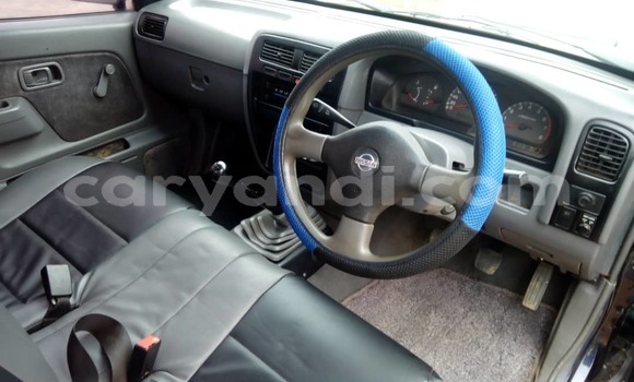 Acheter Occasion Voiture Nissan Hardbody Noir à Lusaka, Zambie Acheter Occasion Voiture Nissan Hardbody Noir à Lusaka, Zambie