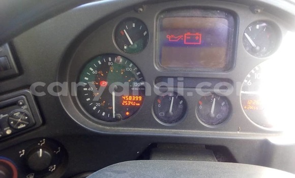 Buy Used DAF CF White Truck in Lusaka in Zambia Buy Used DAF CF White Truck in Lusaka in Zambia