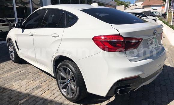 Acheter Occasion Voiture BMW X6 Blanc à Livingstone, Zambie Acheter Occasion Voiture BMW X6 Blanc à Livingstone, Zambie