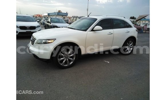 Nunua Imported Infiniti FX Nyeupe Gari ndani ya Import - Dubai nchini Zambia Nunua Imported Infiniti FX Nyeupe Gari ndani ya Import - Dubai nchini Zambia