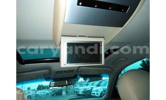 Nunua Imported Infiniti FX Nyeupe Gari ndani ya Import - Dubai nchini Zambia Nunua Imported Infiniti FX Nyeupe Gari ndani ya Import - Dubai nchini Zambia